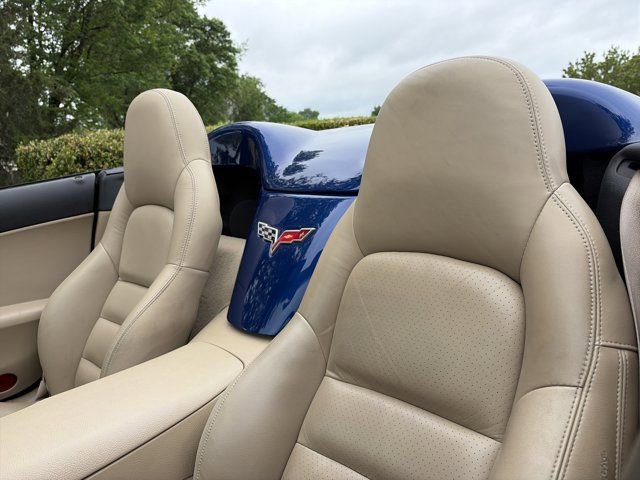 Used 2005 Chevrolet Corvette Convertible w/ Preferred Equipment Group image 14