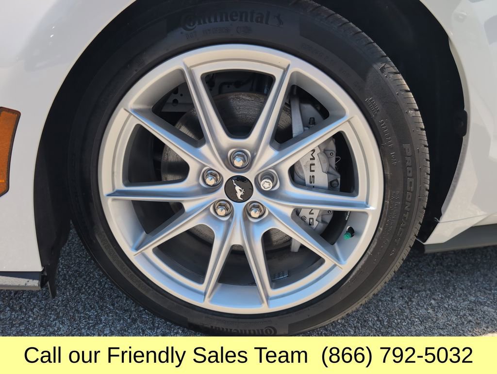 Used 2025 Ford Mustang GT Premium RWD image 29