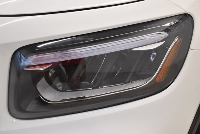 New 2026 Mercedes-Benz GLB 250 4MATIC image 15