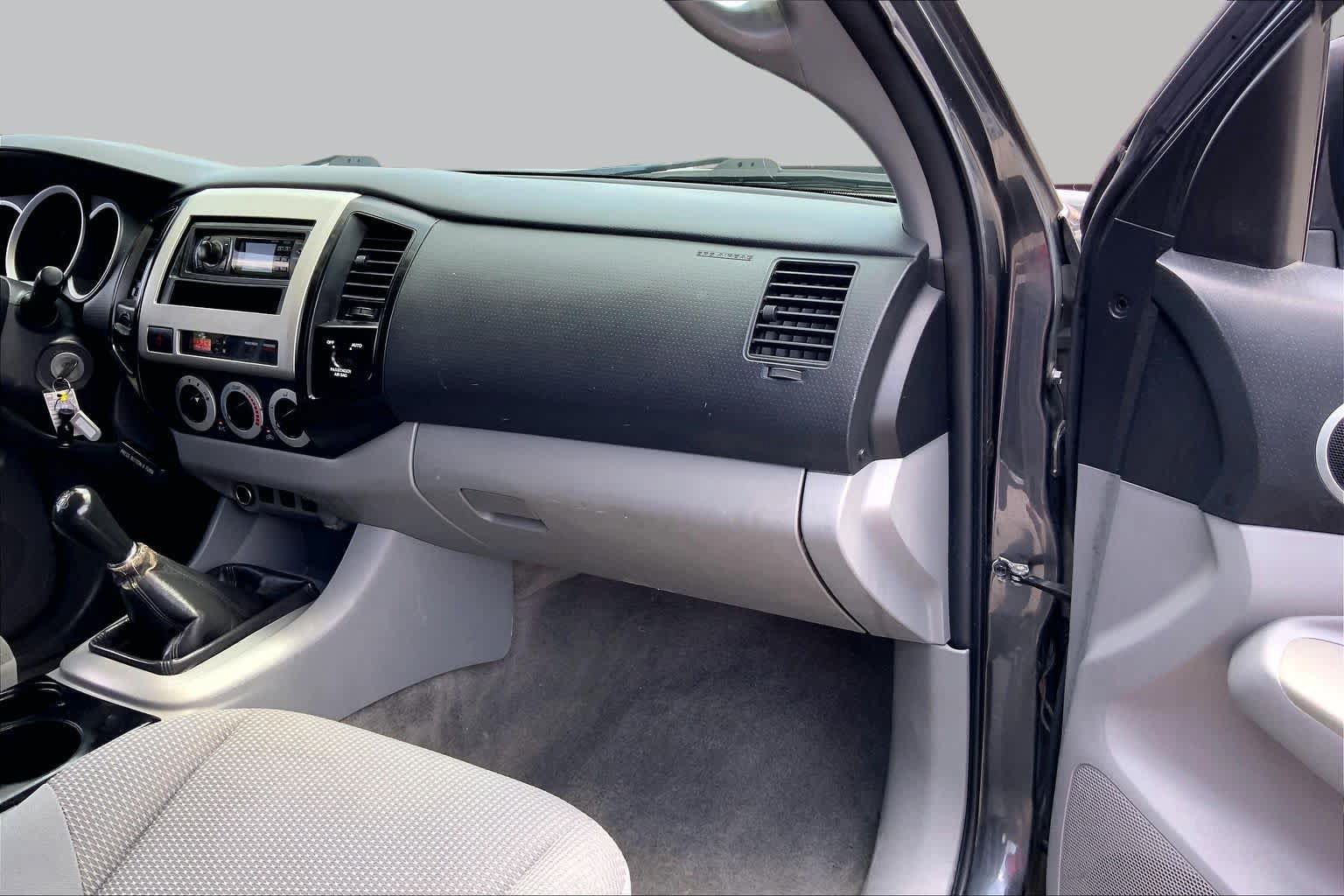 Used 2009 Toyota Tacoma 4x4 Access Cab image 16