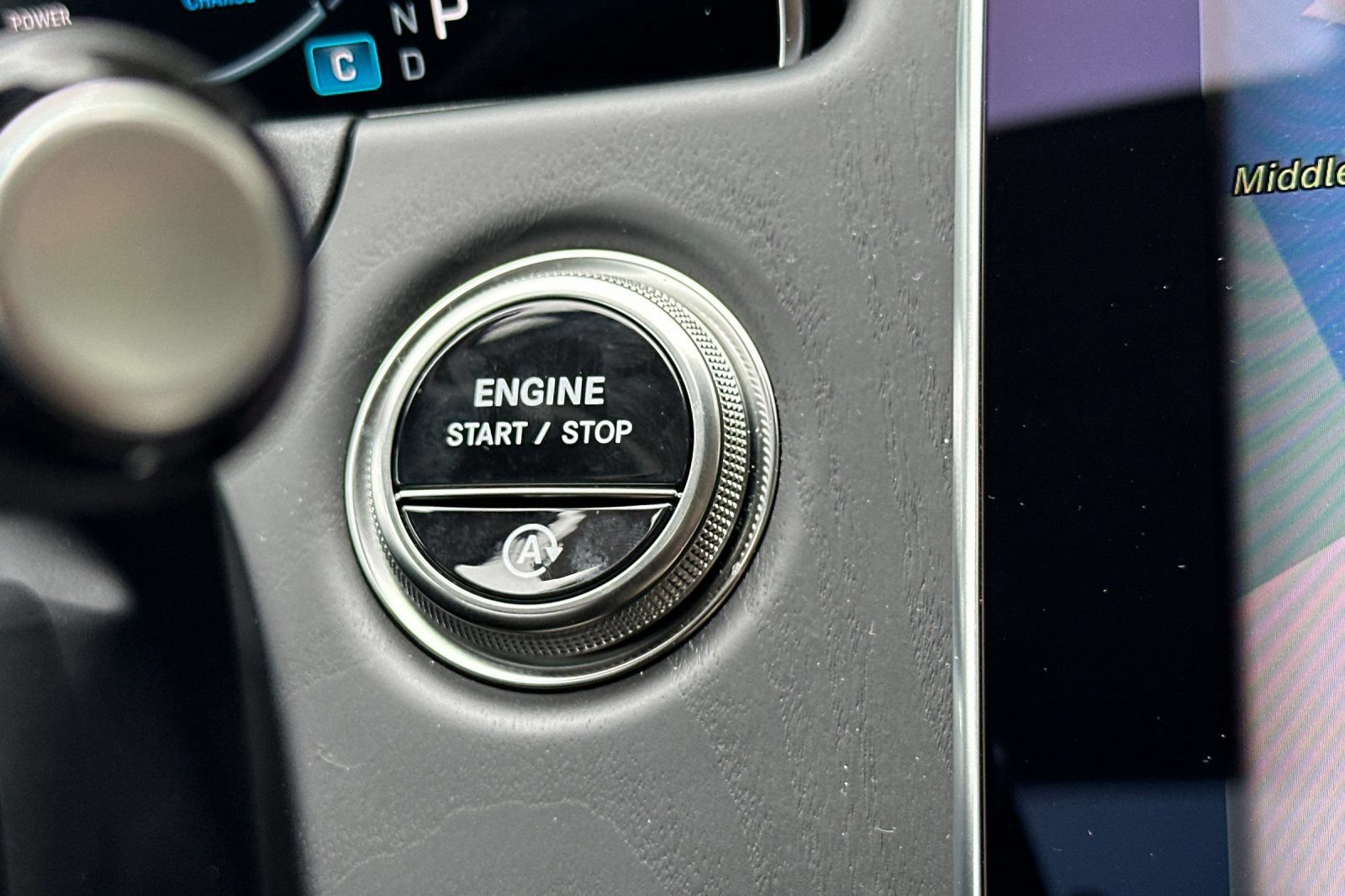 Used 2025 Mercedes-Benz E 350 4MATIC Sedan image 30