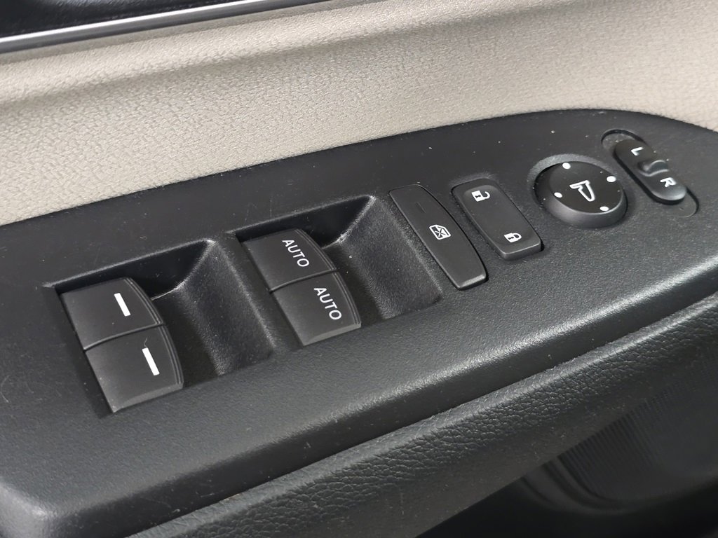 Used 2019 Honda CR-V EX image 25