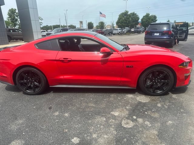 Used 2019 Ford Mustang GT Premium w/ Black Accent Package RWD image 4