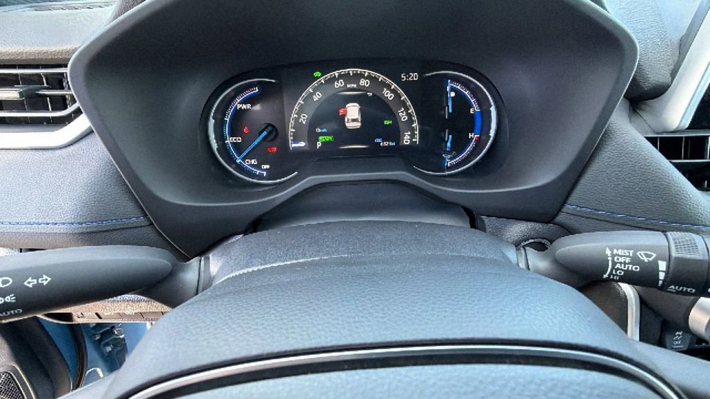 Used 2024 Toyota RAV4 SE w/ Weather Package image 21