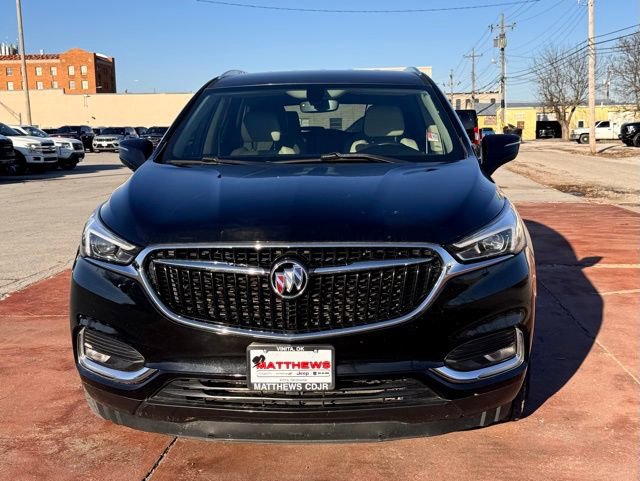 Used 2019 Buick Enclave Essence AWD/4WD image 2