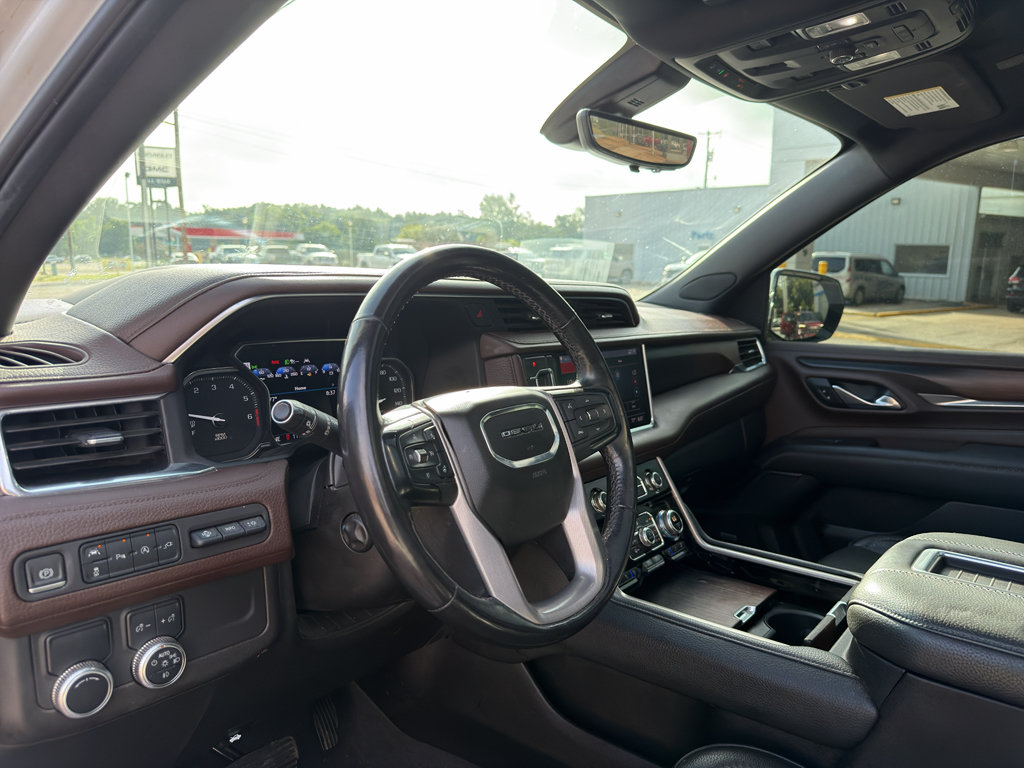 Certified 2021 GMC Yukon Denali w/ Denali Premium Package RWD image 23