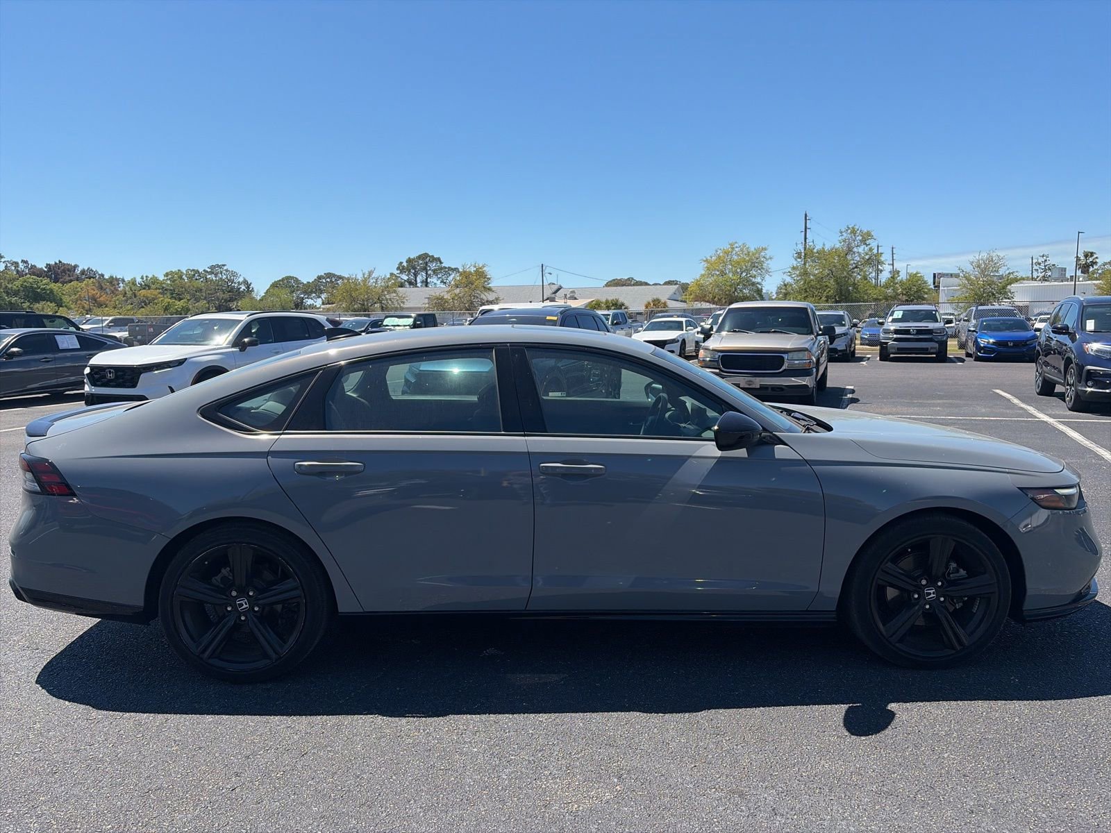 Certified 2023 Honda Accord Sport image 8