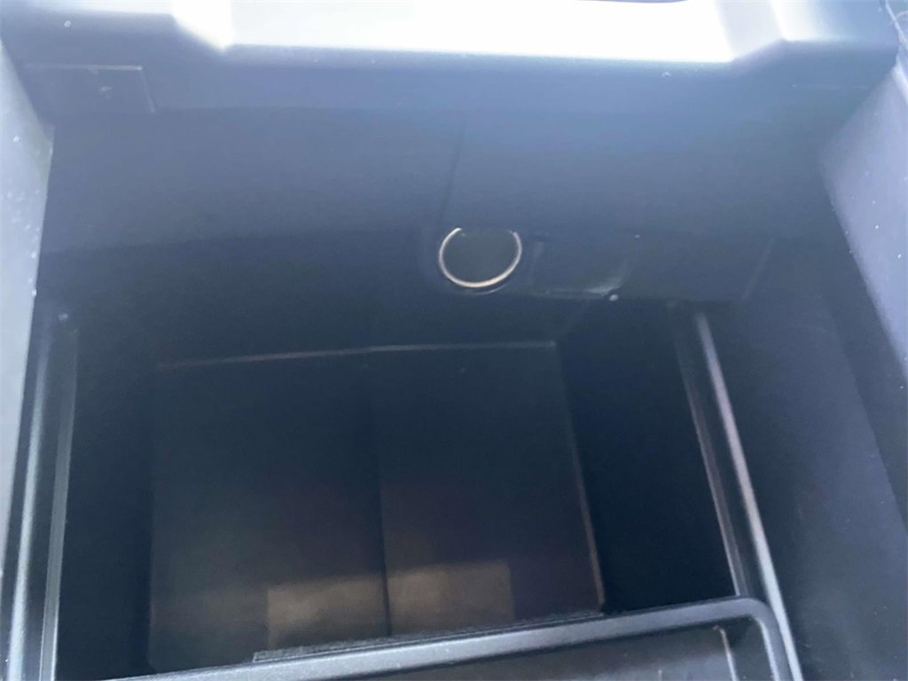 Used 2025 Toyota Grand Highlander FWD image 25