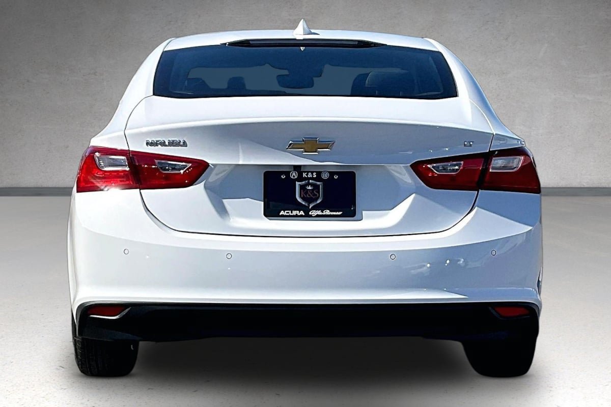 Used 2024 Chevrolet Malibu LT FWD image 4