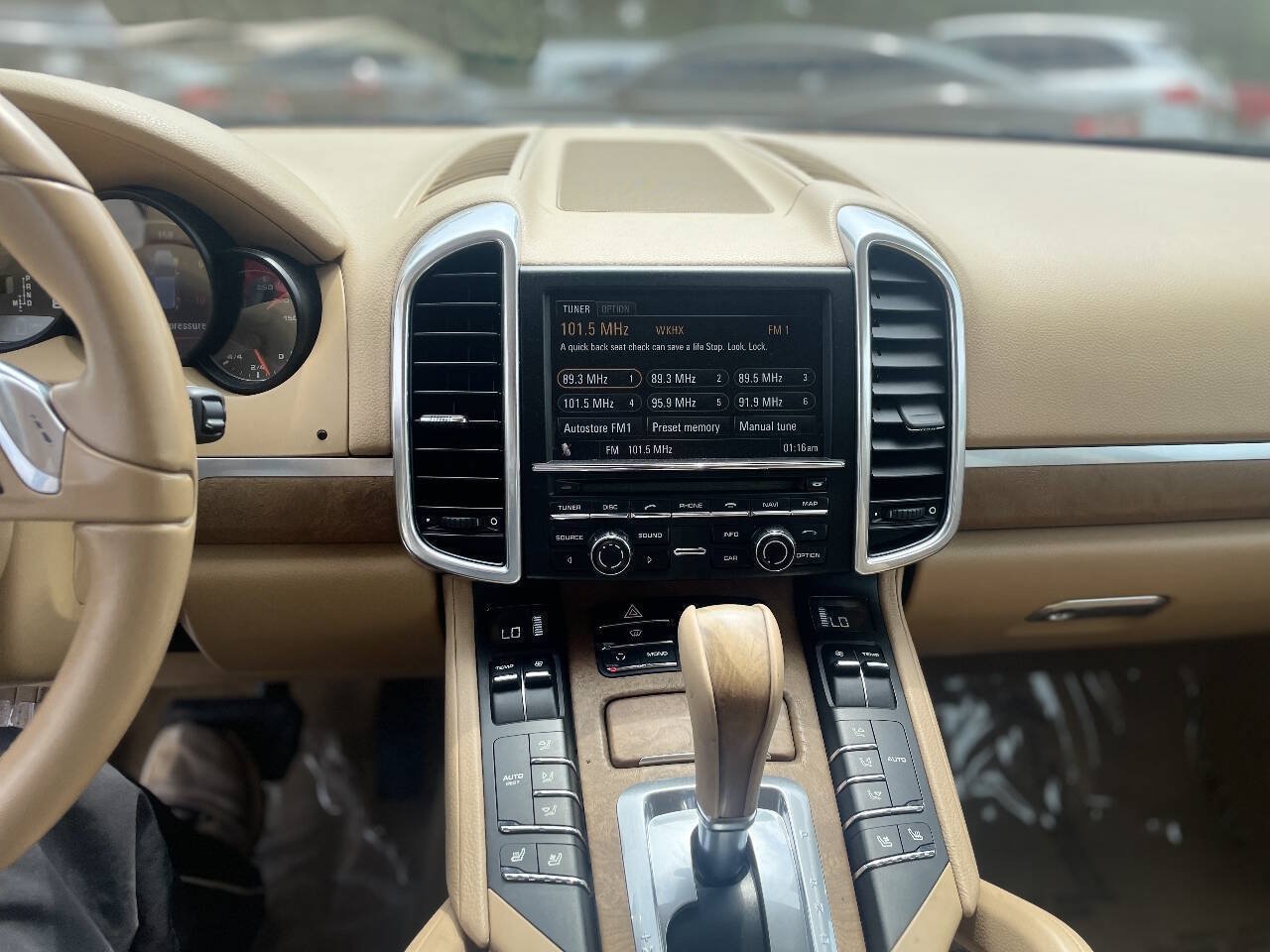 Used 2012 Porsche Cayenne AWD/4WD image 19
