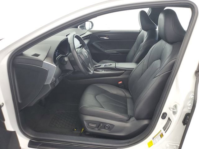 Used 2022 Toyota Avalon XLE FWD image 16