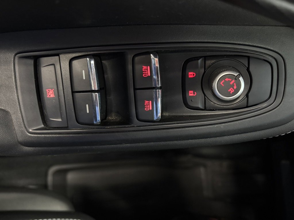 Used 2022 Subaru Forester Limited w/ Popular Package #2 image 28