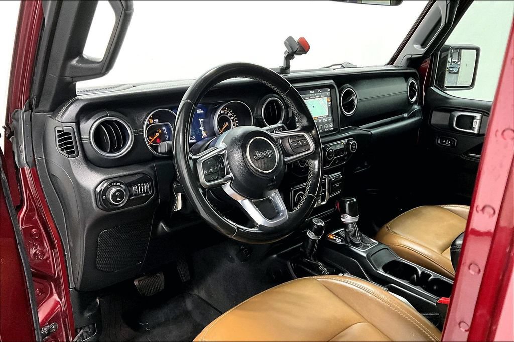 Used 2021 Jeep Gladiator Overland AWD/4WD image 16