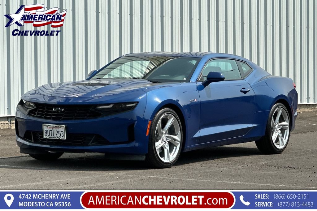 Used 2021 Chevrolet Camaro LT RWD image 8