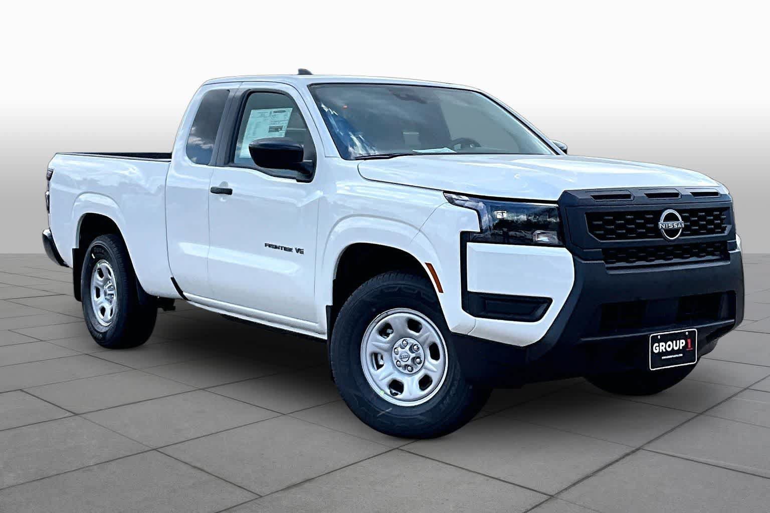 New 2027 Nissan Frontier S RWD image 2