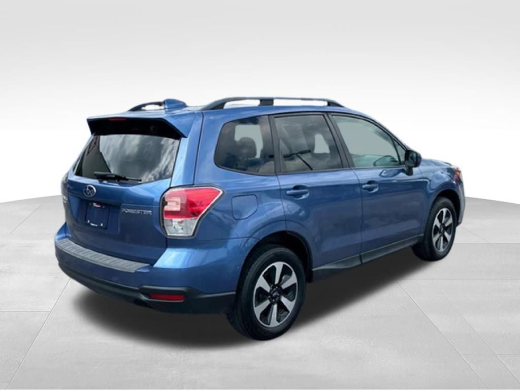 Used 2018 Subaru Forester 2.5i Premium AWD/4WD image 6
