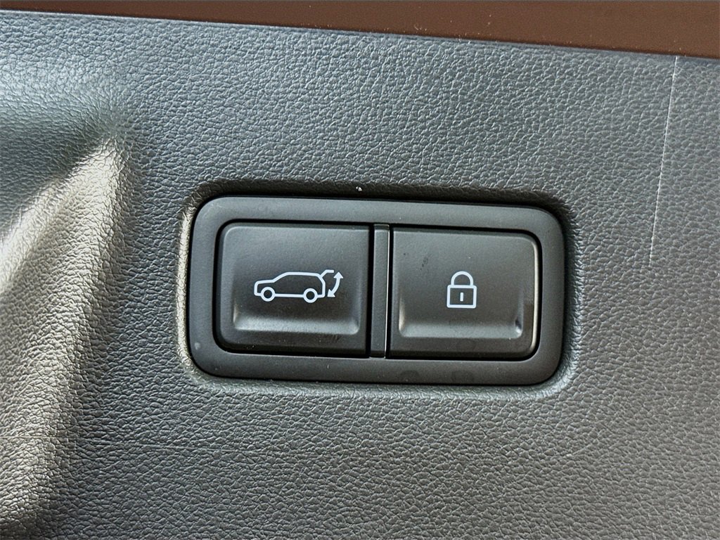 Used 2025 Hyundai Santa Fe Calligraphy image 32