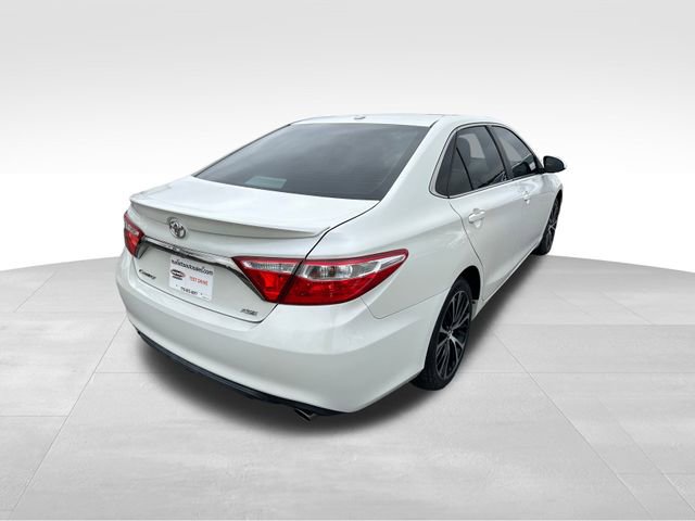 Used 2017 Toyota Camry XSE image 5