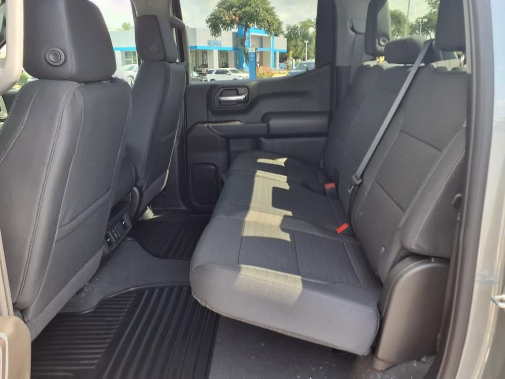 New 2025 Chevrolet Silverado 1500 Custom image 7