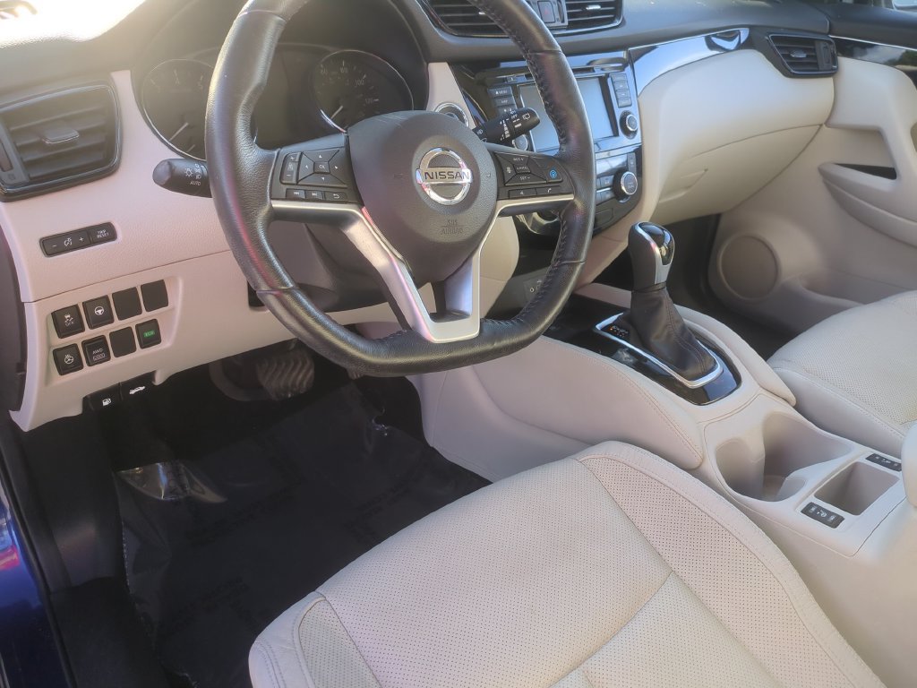 Used 2019 Nissan Rogue Sport SL AWD/4WD image 9