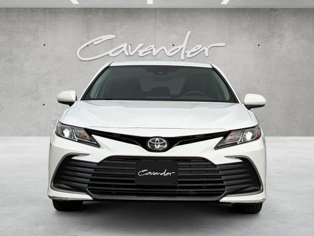 Used 2022 Toyota Camry LE image 18