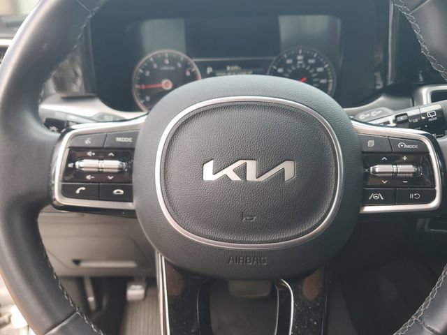 Certified 2023 Kia Sorento S FWD image 21