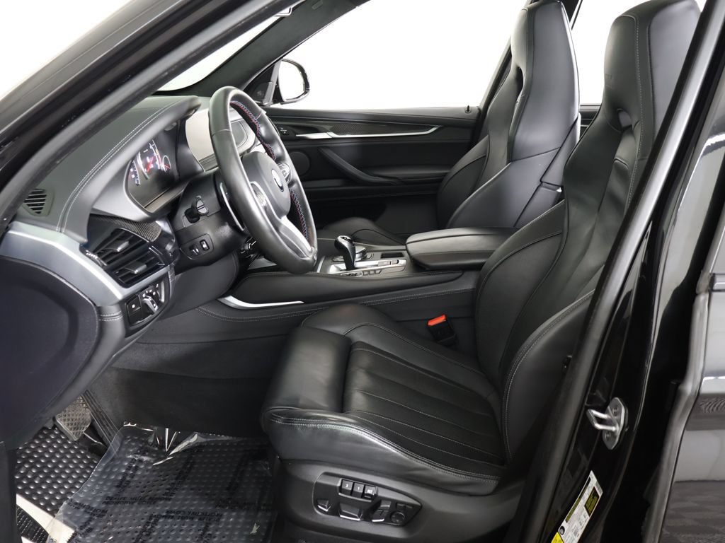 Used 2018 BMW X5 M AWD/4WD image 33