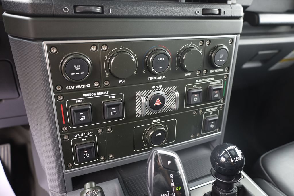 Used 2025 INEOS Grenadier Station Wagon AWD/4WD image 16