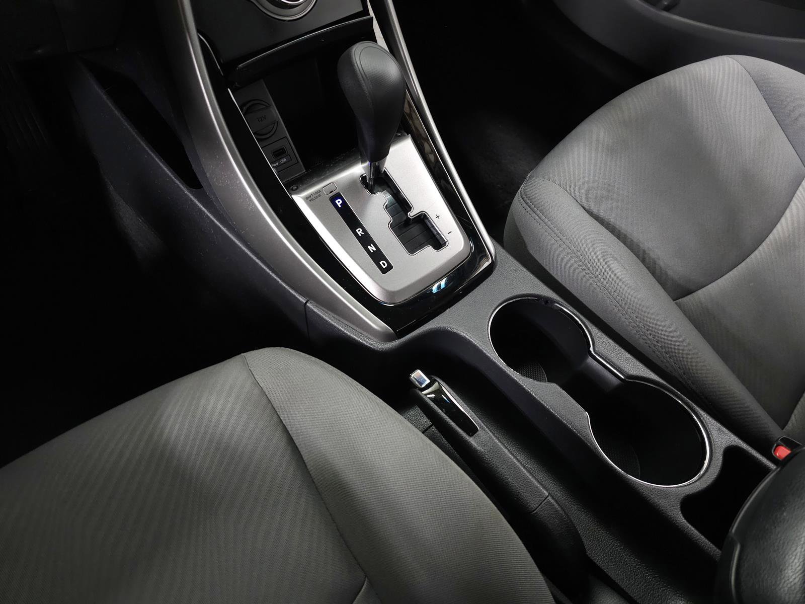 Used 2013 Hyundai Elantra GLS w/ Preferred Pkg FWD image 20