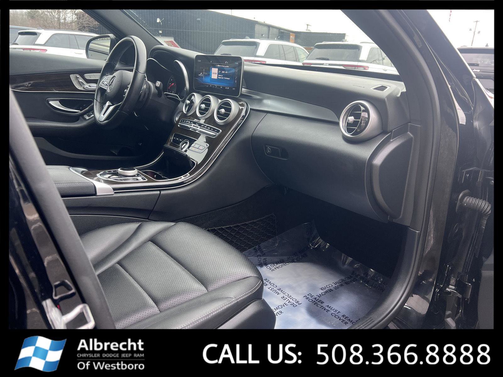 Used 2020 Mercedes-Benz C 300 4MATIC Sedan image 20