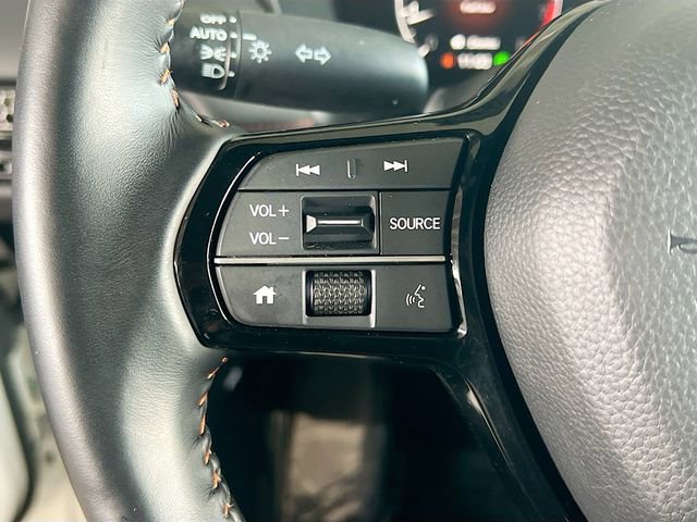 Used 2025 Honda HR-V Sport image 17
