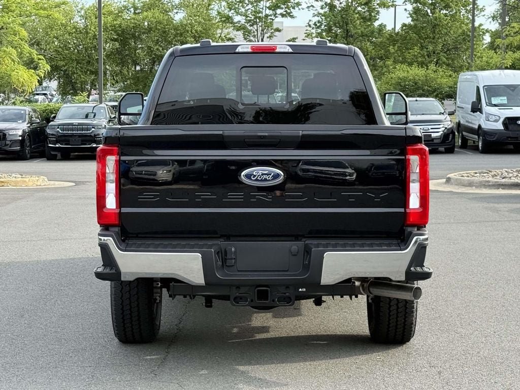 New 2026 Ford F250 XLT w/ FX4 Off-Road Package AWD/4WD image 3