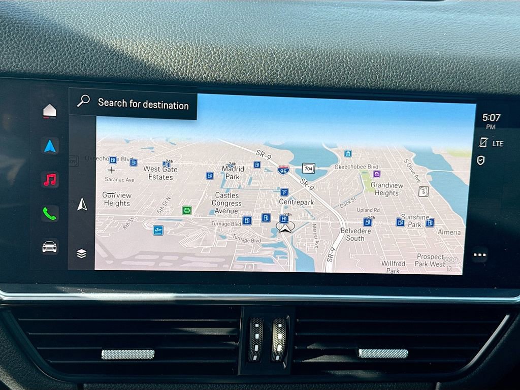 Used 2023 Porsche Cayenne Platinum Edition image 14