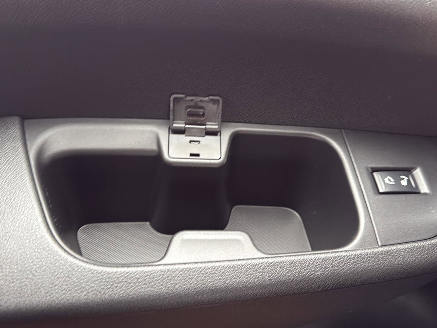 New 2026 Nissan Armada SL w/ Captain's Chari Seat Package AWD/4WD image 33