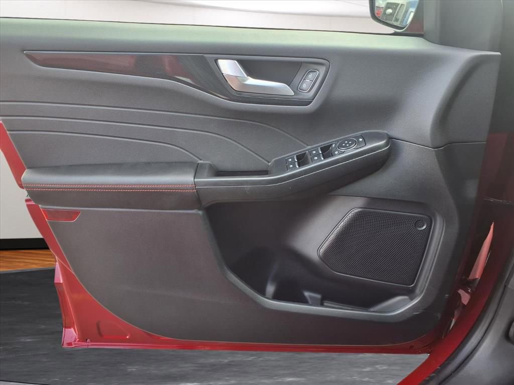 New 2026 Ford Escape ST-Line w/ Tech Pack #1 image 15