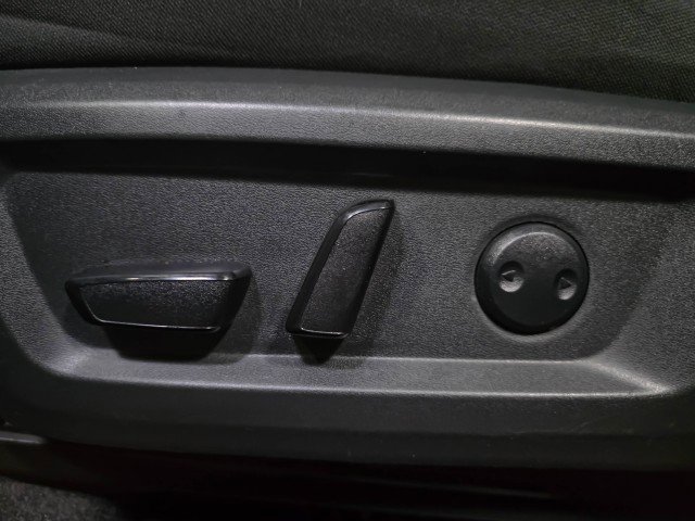 Used 2022 Nissan Rogue SV image 27