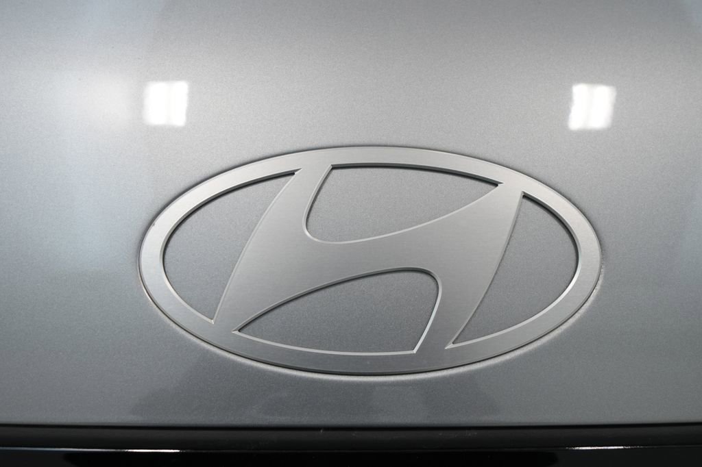 New 2026 Hyundai Santa Fe SEL image 12