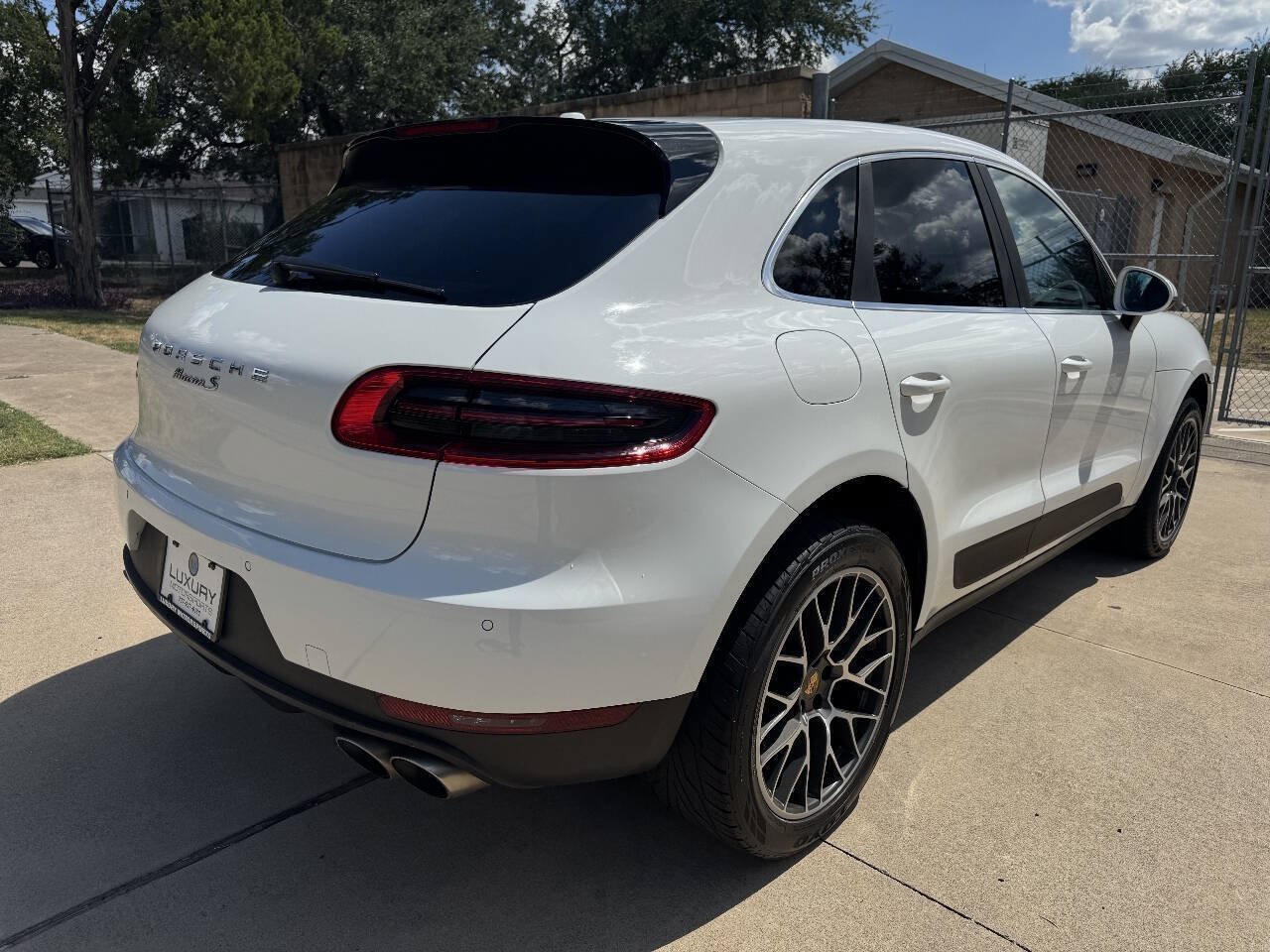 Used 2015 Porsche Macan S AWD/4WD image 15