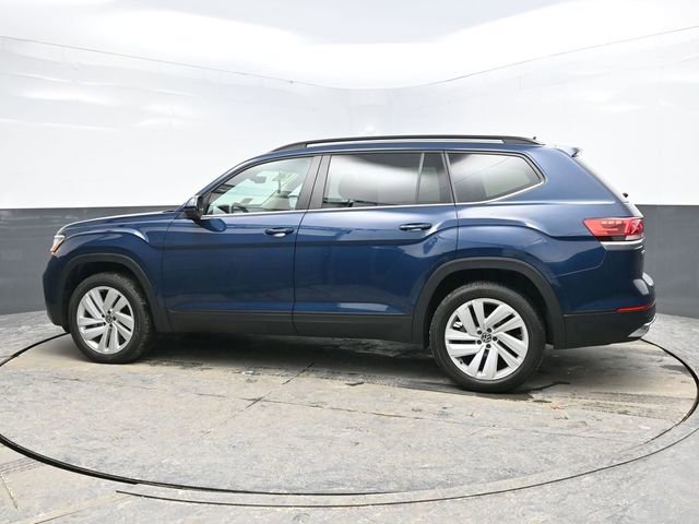 Used 2023 Volkswagen Atlas SE w/ Black Wheel Package AWD/4WD image 4