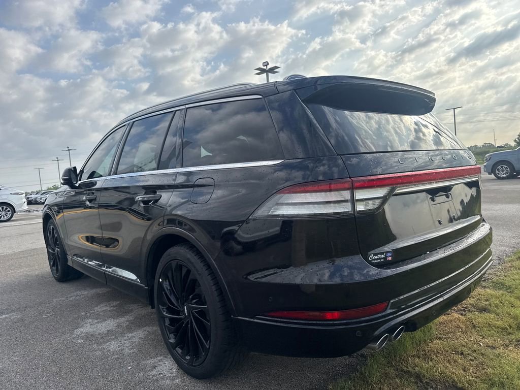 Used 2021 Lincoln Aviator Reserve w/ Equipment Group 210A AWD/4WD image 10