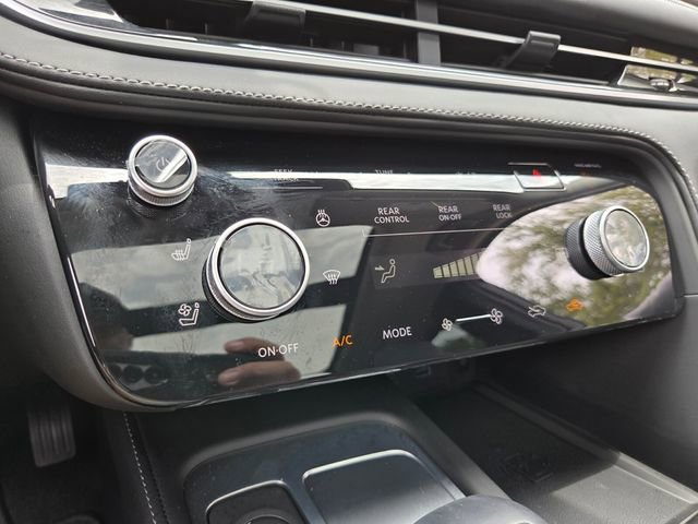 Certified 2025 INFINITI QX60 Luxe w/ Cargo Package FWD image 33