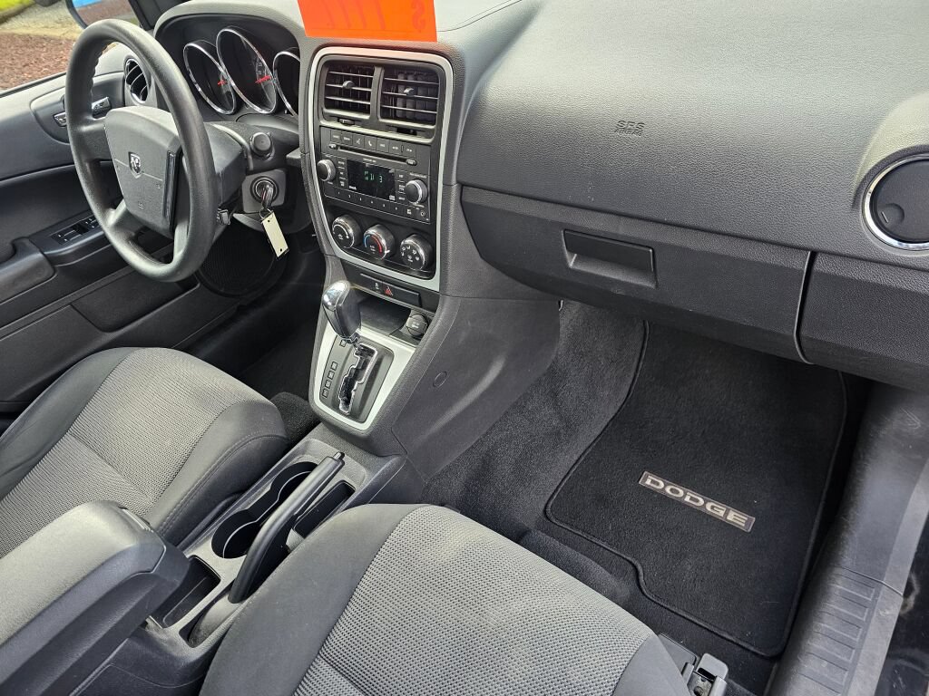 Used 2011 Dodge Caliber Mainstreet FWD image 13