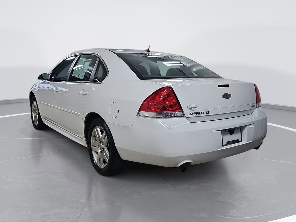 Used 2015 Chevrolet Impala LT w/ LT Sunroof Package image 6