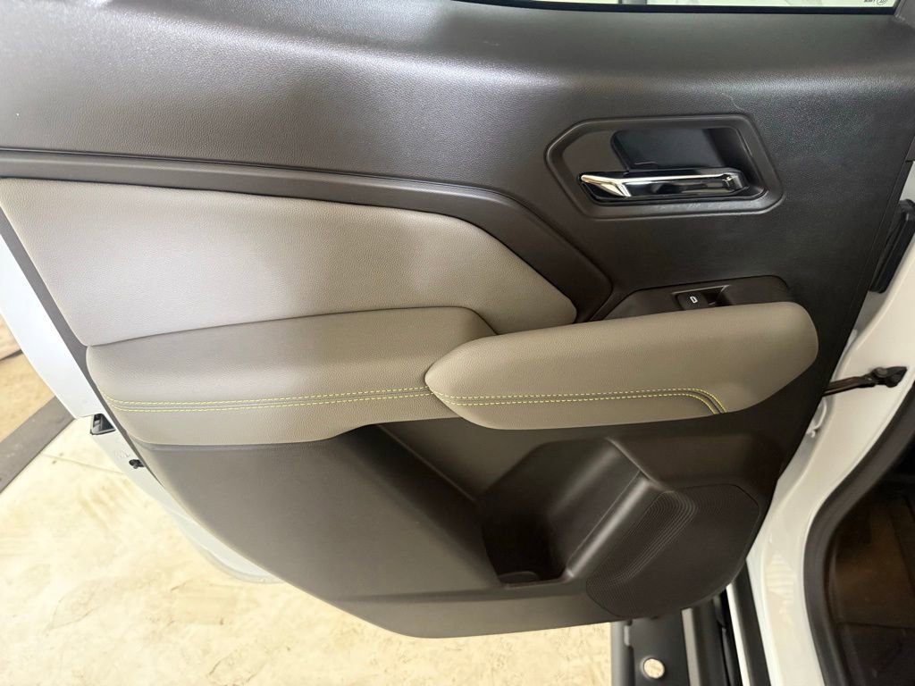 Used 2024 Chevrolet Colorado ZR2 w/ Technology Package image 13