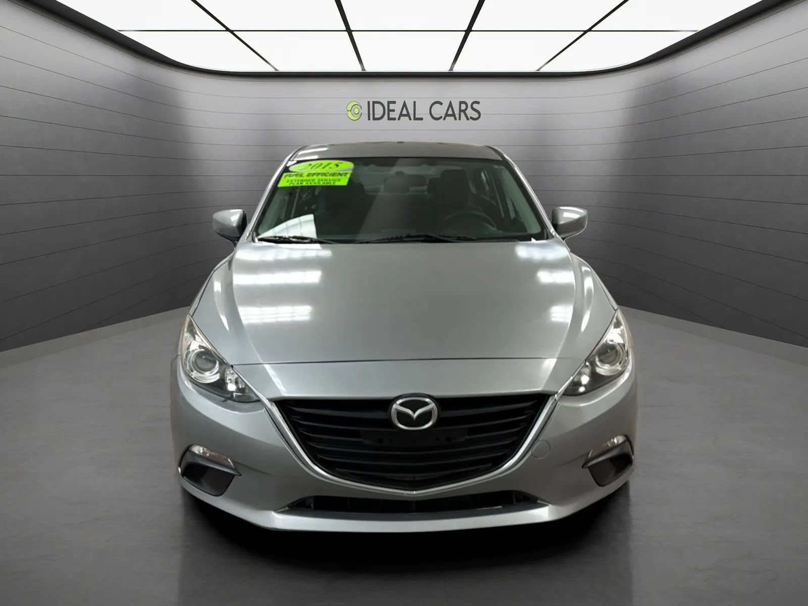 Used 2015 MAZDA MAZDA3 i SV FWD image 2