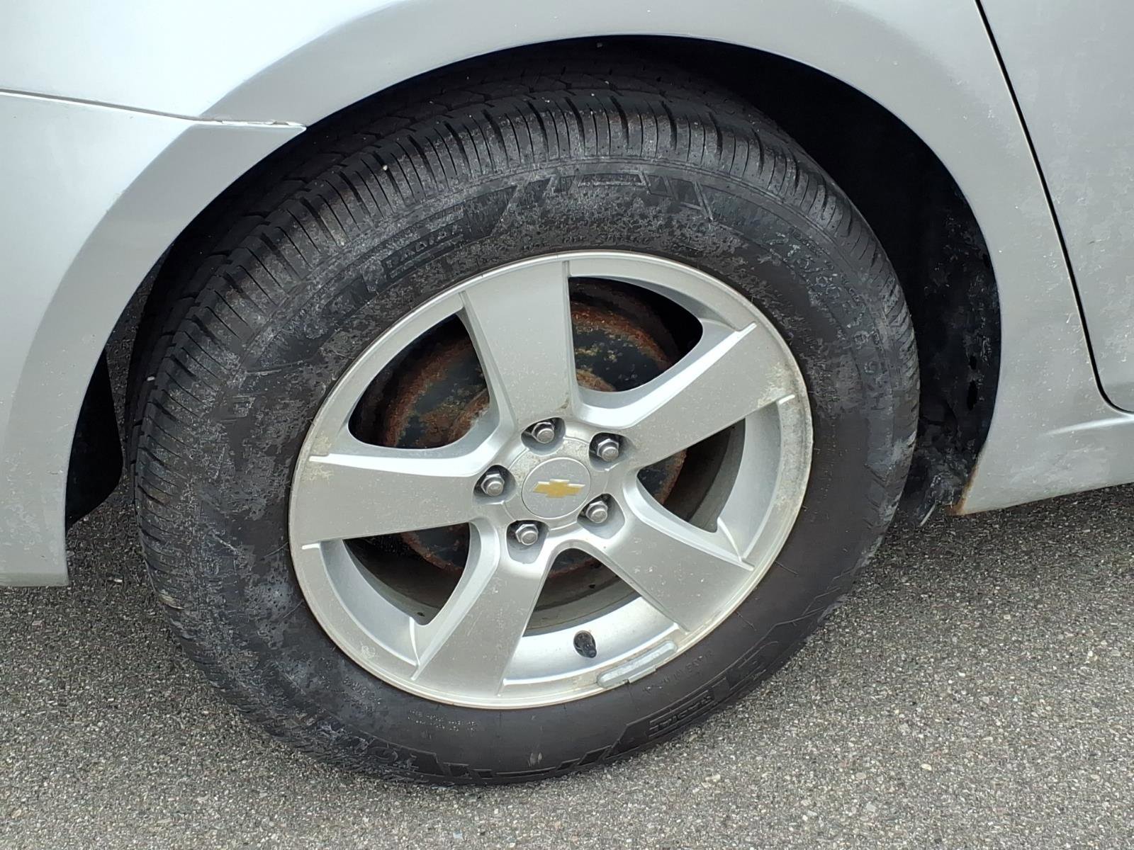 Used 2011 Chevrolet Cruze LT FWD image 22