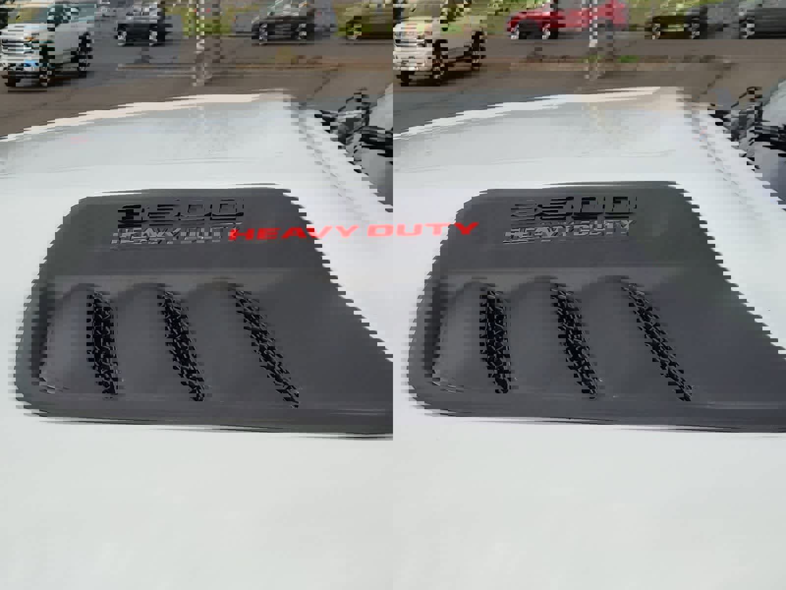 Used 2025 RAM 3500 Laramie w/ Night Edition AWD/4WD image 15