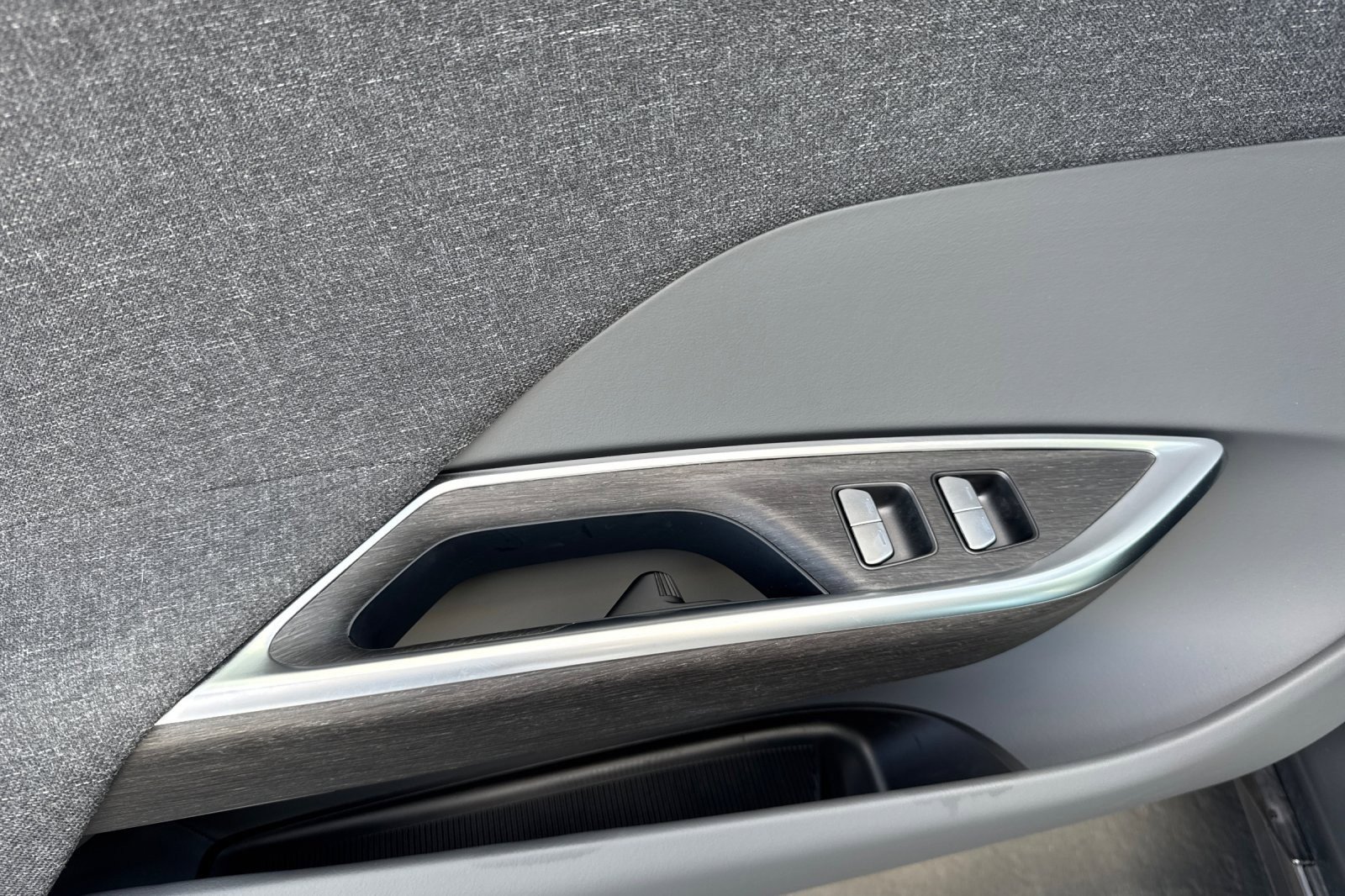 Used 2024 Lucid Air Touring image 10