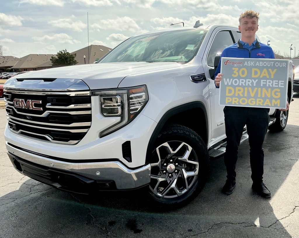 Used 2024 GMC Sierra 1500 SLT w/ SLT Premium Plus Package image 1
