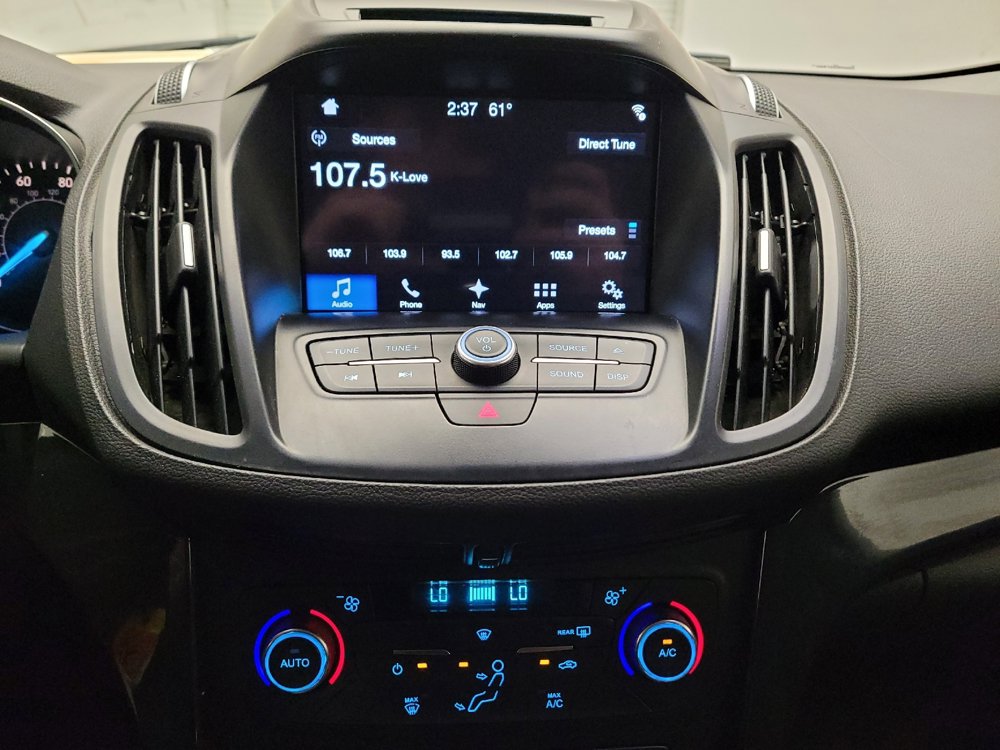 Used 2017 Ford Escape SE w/ Equipment Group 201A FWD image 25